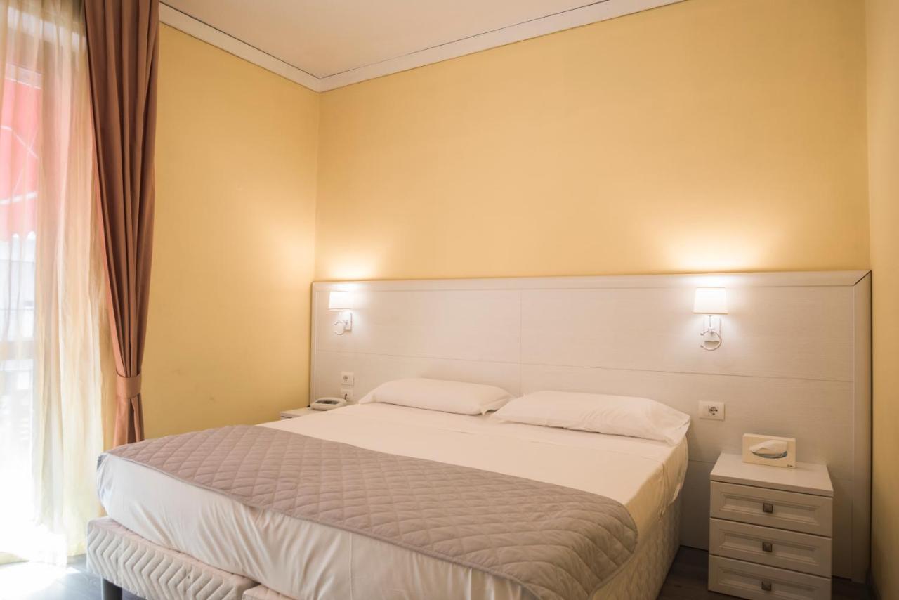 Hotel Marisa Albenga Exterior foto